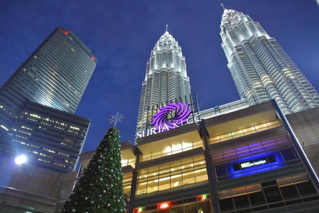 A Stylish & Comfy 2br Klgcc Free Parking * Kuala Lumpur